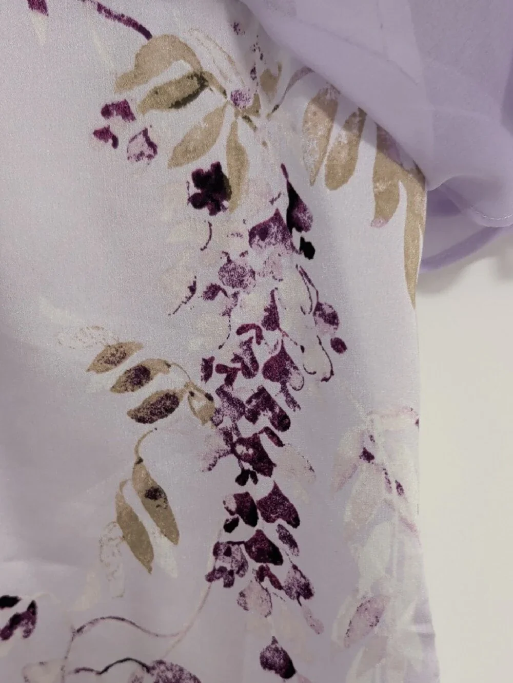 White House Black Market Lavender Floral Wrap Blouse - Picture 4 of 5